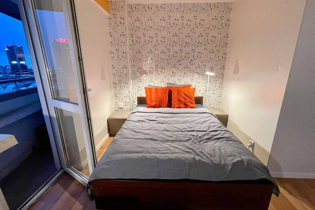 Orange Metro Fast Wifi 1Gbs Big Tv Hbo Appletv Leilighet Warszawa Eksteriør bilde